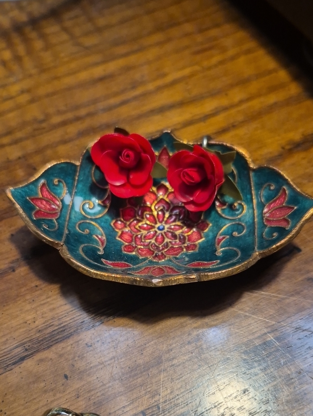 Vintage Cloisonne Trinket Dish And Japan Red Rose Flower Screw Back Earrings